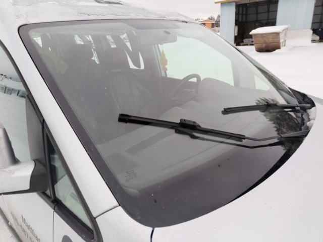 1401047-42 Volkswagen Caddy 1.6 TDI -2011