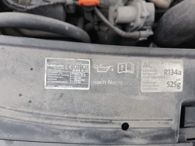 1401047-48 Volkswagen Caddy 1.6 TDI -2011