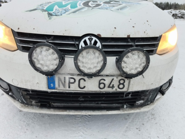 1401048-18 Volkswagen Caddy 1.6 TDI -2011