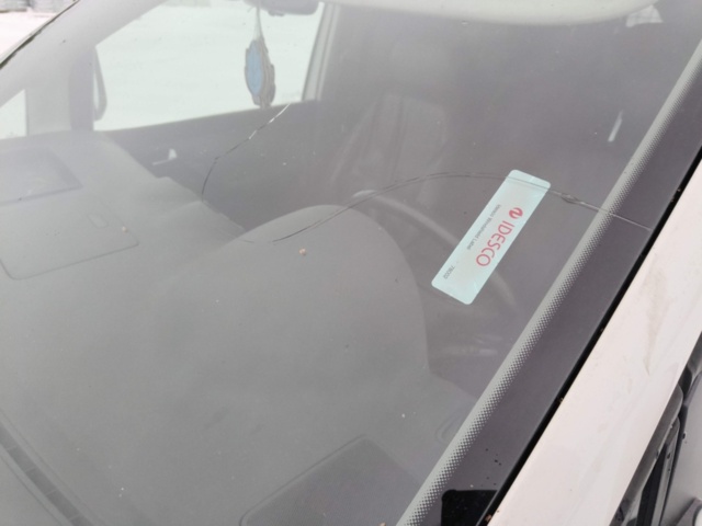 1401048-28 Volkswagen Caddy 1.6 TDI -2011