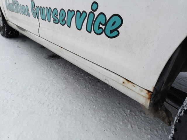 1401048-35 Volkswagen Caddy 1.6 TDI -2011