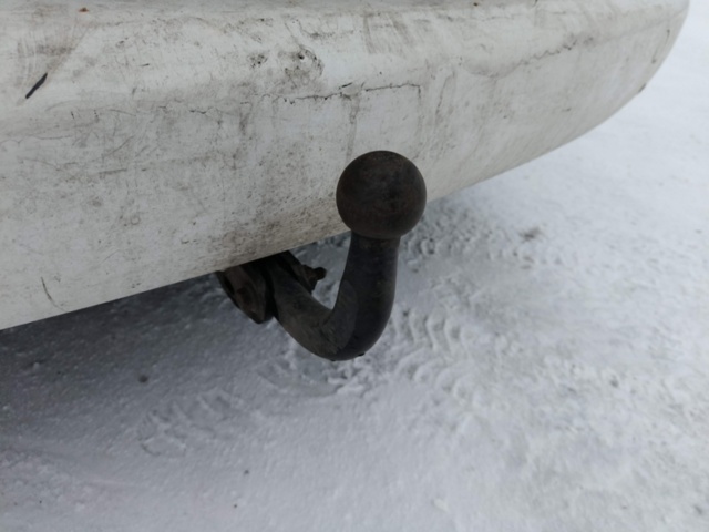 1401048-41 Volkswagen Caddy 1.6 TDI -2011