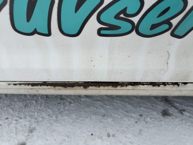 1401048-53 Volkswagen Caddy 1.6 TDI -2011