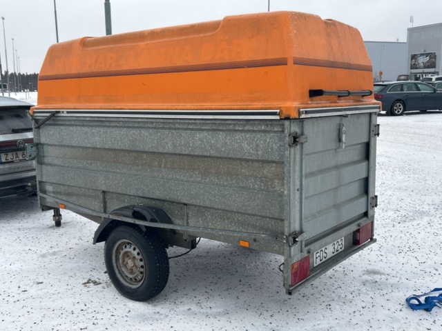 1435528-4 Trailer with cover Thule LV1000 -2007