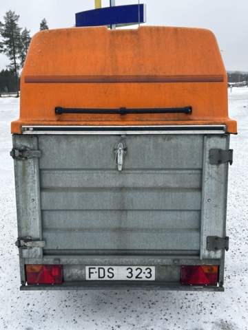 1435528-5 Trailer with cover Thule LV1000 -2007