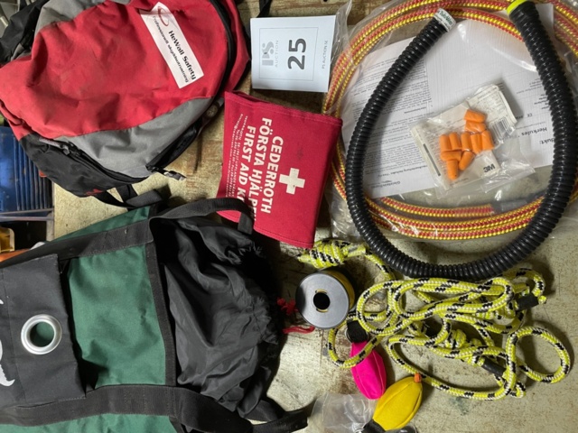 1454206-1 Säkerhets och första hjälpen utrustning