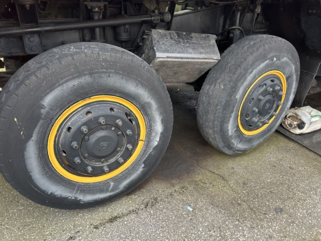 1423686-12 Mobile crane with accessories - Faunwerke LK 910/483