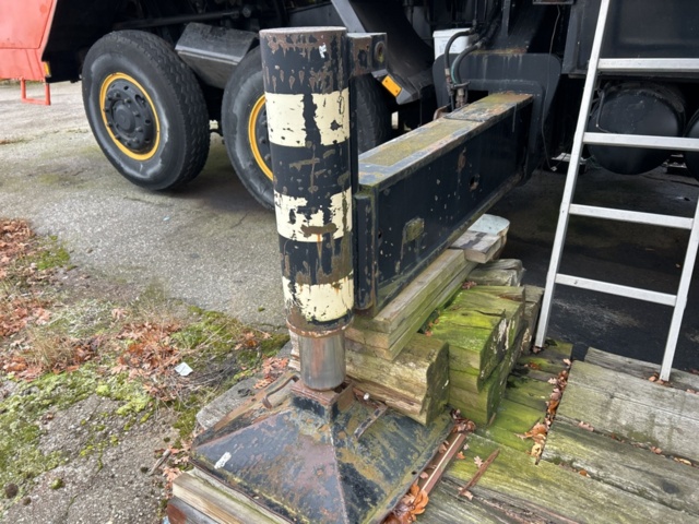 1423686-33 Mobile crane with accessories - Faunwerke LK 910/483