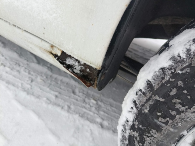 1401044-33 Volkswagen Caddy 1.9 TDI -2010 Repair item