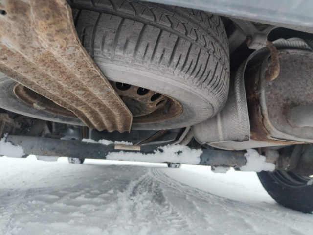 1401044-38 Volkswagen Caddy 1.9 TDI -2010 Repair item