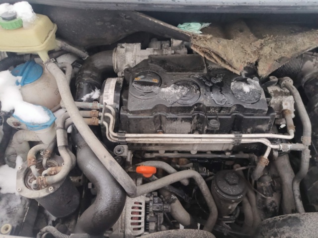 1401044-50 Volkswagen Caddy 1.9 TDI -2010 Repair item