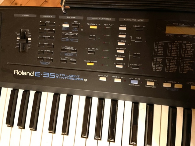 1454212-3 Roland E-35 synthesizer