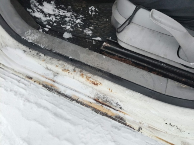 1401044-63 Volkswagen Caddy 1.9 TDI -2010 Repair item