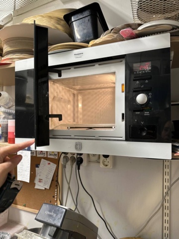 1396302-1 Inbyggnadsmikrovågsugn - Husqvarna QN4236W