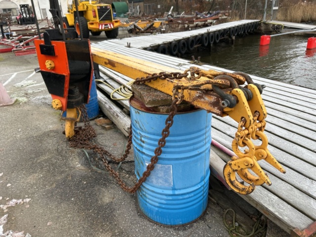 1423686-97 Mobile crane with accessories - Faunwerke LK 910/483