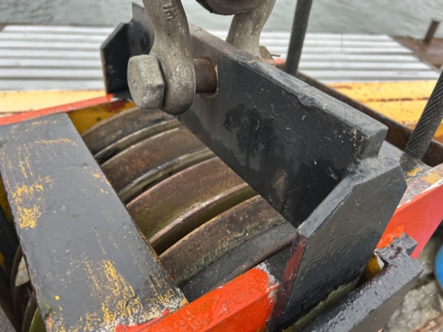 1423686-101 Mobile crane with accessories - Faunwerke LK 910/483