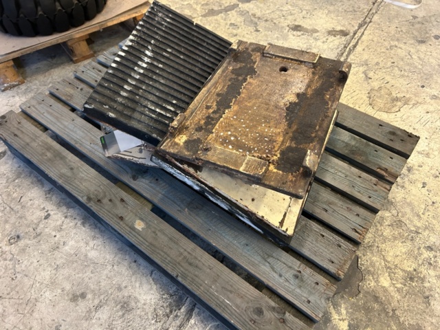 1423683-43 Hydraulisk båtvagga / upptagningsvagn