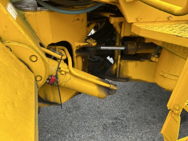 1423685-32 Hjullastare med tillbehör - Volvo BM