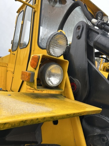 1423685-47 Hjullastare med tillbehör - Volvo BM