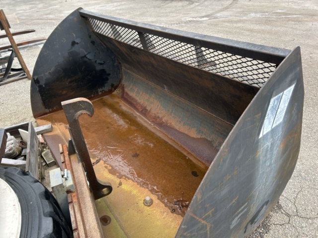 1423685-70 Hjullastare med tillbehör - Volvo BM