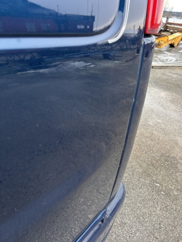 1423688-40 Chevrolet Express H1500 Conversion Van 5.3 V8 AWD Hydra-Matic -2004 (Reparationsobjekt)