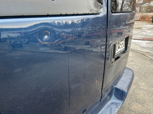 1423688-45 Chevrolet Express H1500 Conversion Van 5.3 V8 AWD Hydra-Matic -2004 (Reparationsobjekt)