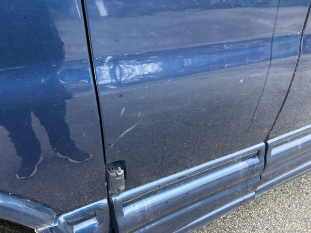 1423688-54 Chevrolet Express H1500 Conversion Van 5.3 V8 AWD Hydra-Matic -2004 (Reparationsobjekt)