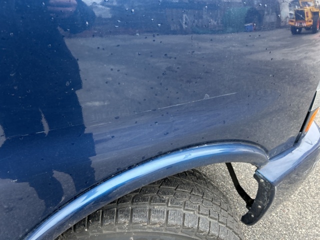 1423688-61 Chevrolet Express H1500 Conversion Van 5.3 V8 AWD Hydra-Matic -2004 (Reparationsobjekt)