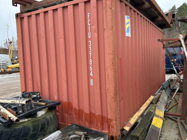 1423687-4 Container 20-fot med innehåll