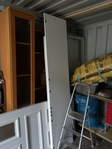 1423687-14 Container 20-fot med innehåll