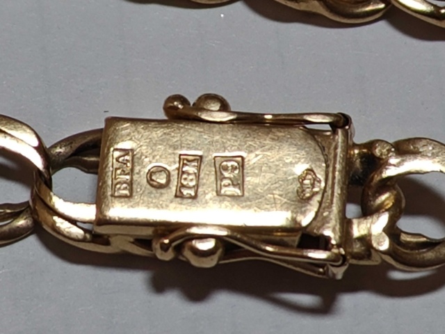 1400653-6 Armband 3 st och ring - 18K