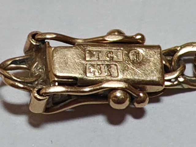 1400653-8 Armband 3 st och ring - 18K