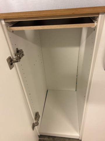 1435529-9 Waste sorting furniture