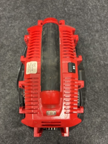 1454344-3 Multiladdare Milwaukee M1418C6