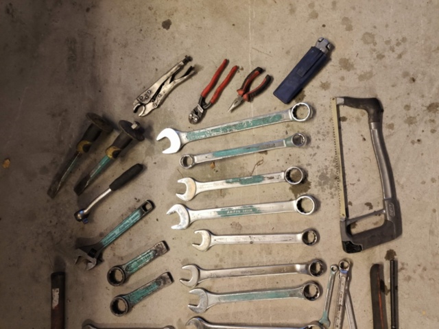 1401052-2 Hand tools