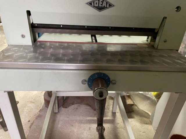 1454226-5 Ideal pappersskärare