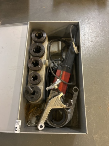 1454542-1 Rörgängningsmaskin Albert Roller