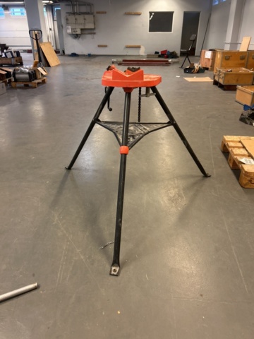 1454548-4 Rörstativ / Rörtvingstativ med kedja