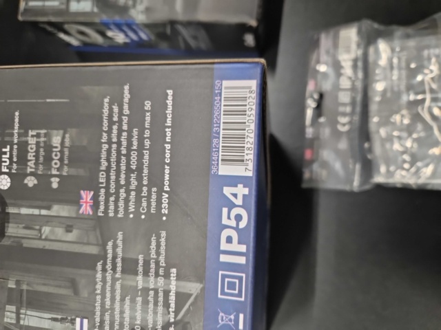 1454582-8 LED string, 2 pcs + power cable - 10 and 20 meters, Gelia