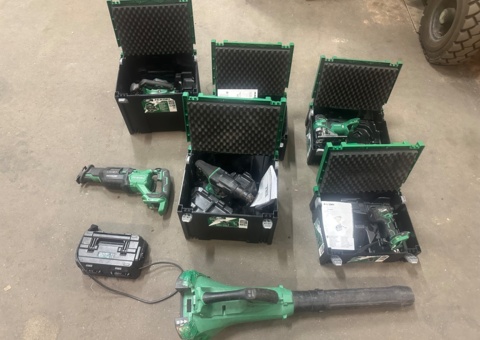 Bild som representerar auktionen - KM Takservice AB i konkurs