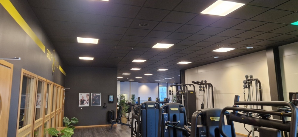 1454639-1 Komplett undertakspaket inklusive bärverk för 200m2