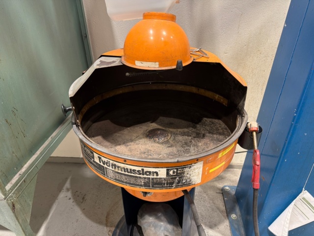 1443566-2 The laundry room