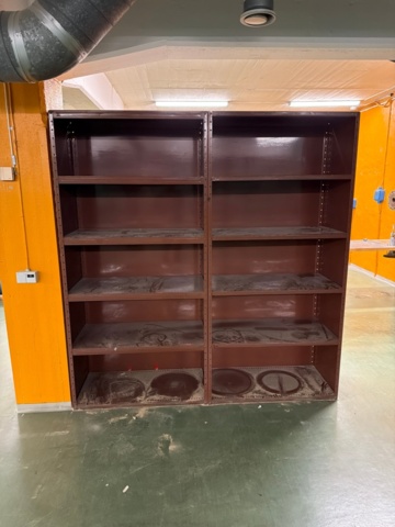 1443560-5 Plåthyllor, olika modeller, 21 sektioner