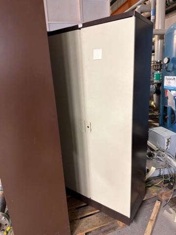 1443572-2 Plåtskåp, 2 st