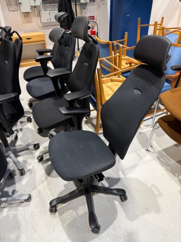 1443587-3 Kinnarps kontorsstolar, 7 st