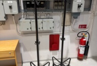 1443593 Klädhängare i stål, 2 st