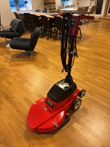 1444790-3 Victor Excel 16 Super Speed – Golvvårdsmaskin