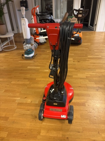 1444790-4 Victor Excel 16 Super Speed – Golvvårdsmaskin