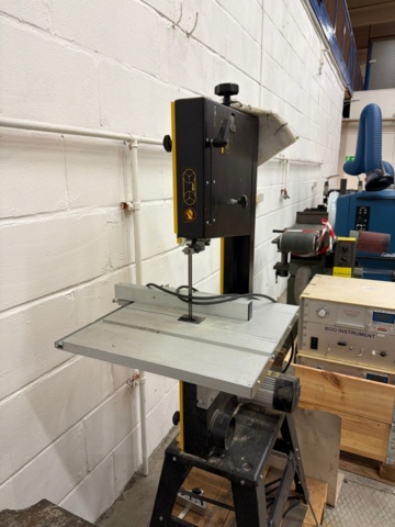 1454698-2 Dewalt band saw