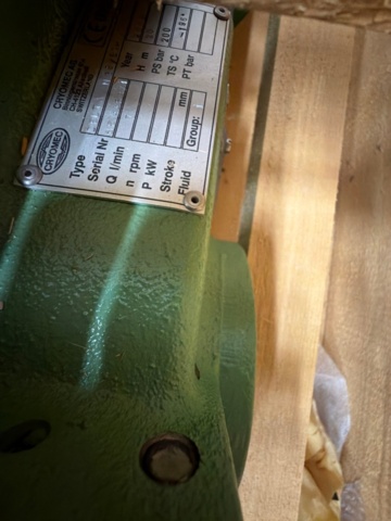 1454708-4 Piston pump designed for cryogenic liquid